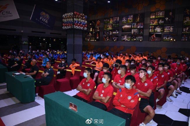亚洲成人免费观看